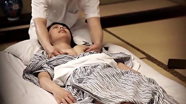 Sexy Japanese moans while getting fingered in the bedroom. HD