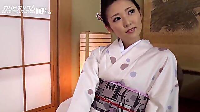 The hospitality of the young proprietress-You came to Japan for Nani-2