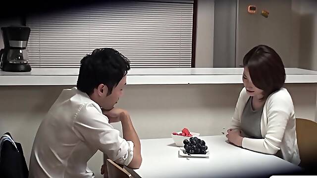 Amateurs Caught On Hidden Cam