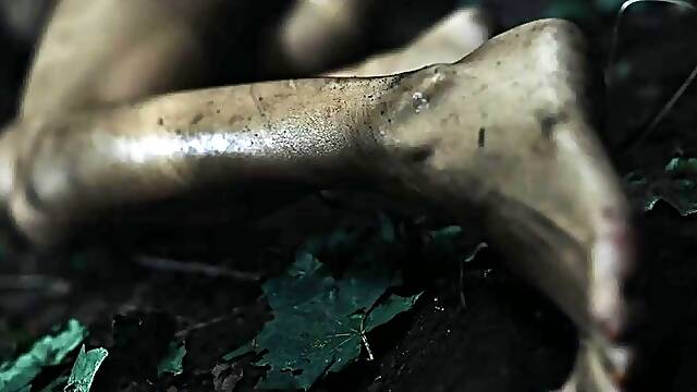 Plants vs Cunts - Emiri Momota Creampie