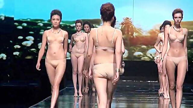 Chinese lingerie show: Babe, Xnxx Fetish Porn