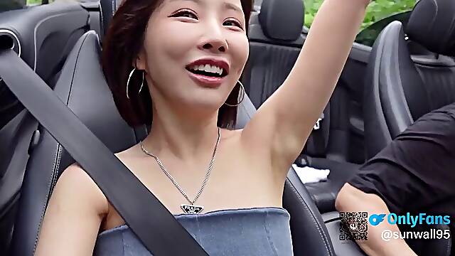 Outdoor sex in the car