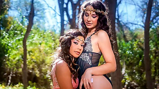 Crazy Adult Clip Facesitting Hottest , Take A Look - Liz Jordan, Seth Gamble And Xxlayna Marie