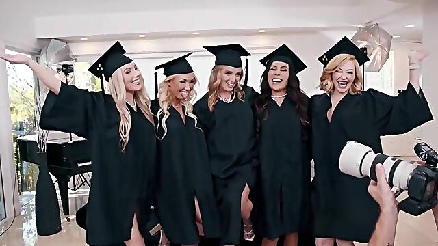 Adira Allure, Bunny Madison, Kai Jaxon, Madison Blaze, Jena Larose Reverse Gangbang Thailand