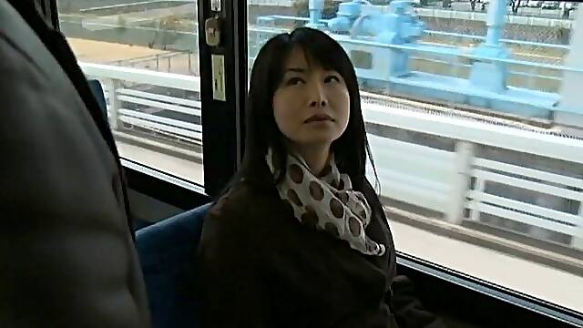 Stunning Asian Chick Gets Her Hairy Pussy Fingered In Bus