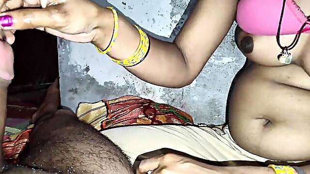 Hot Indian Housewife giving a supreme rubdown to my spunk-pump till cum