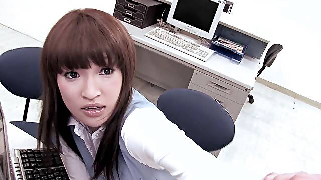 Secretary made to suck cocks